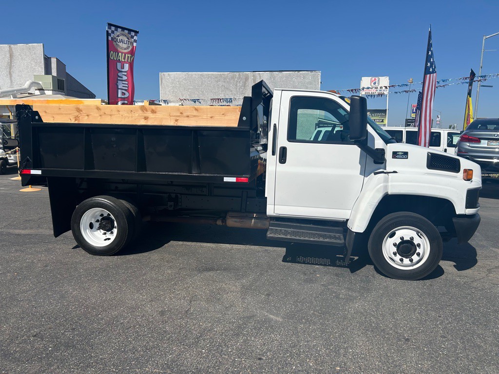 2006 Chevrolet C/K 4500 Image 12