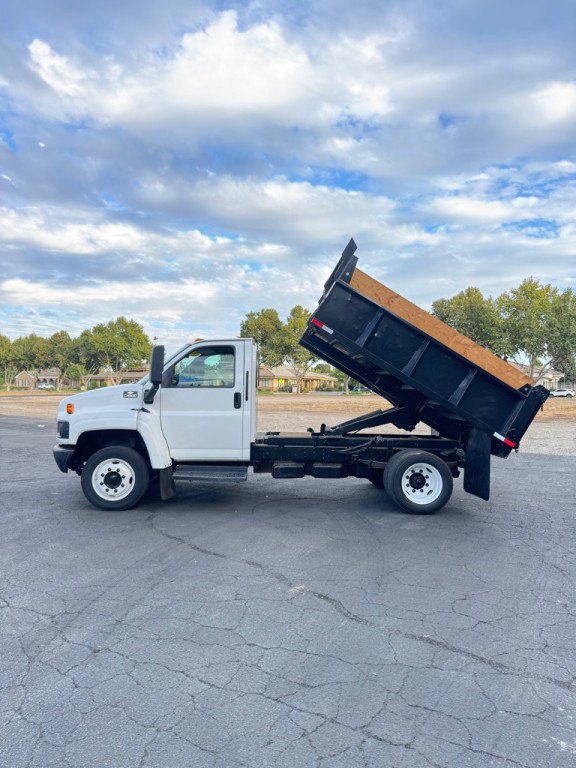 2006 Chevrolet C/K 4500 Image 6