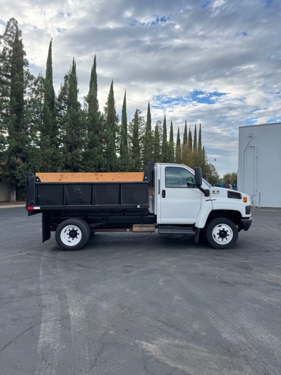 2006 Chevrolet C/K 4500 Image 12
