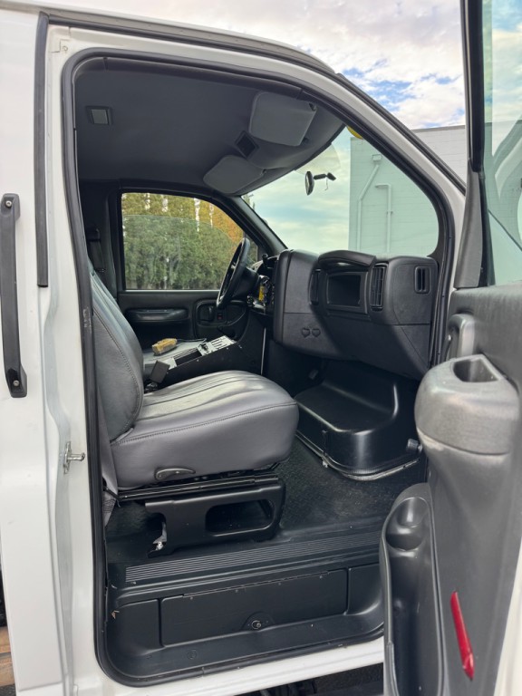 2006 Chevrolet C/K 4500 Image 15