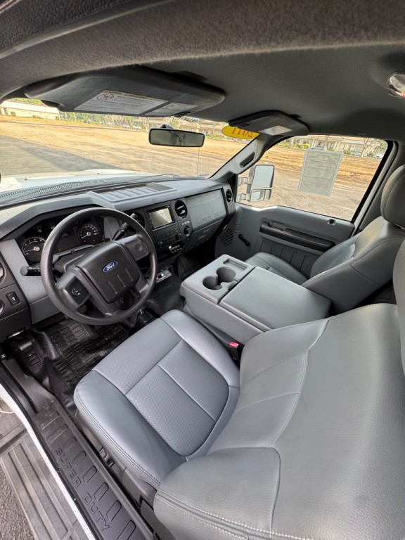 2011 Ford F-350 Image 14