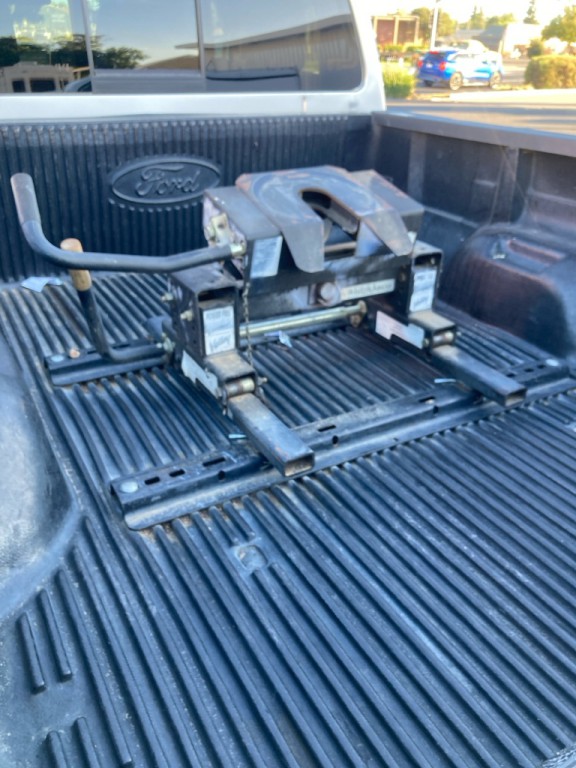 2015 Ford F-250 Image 8