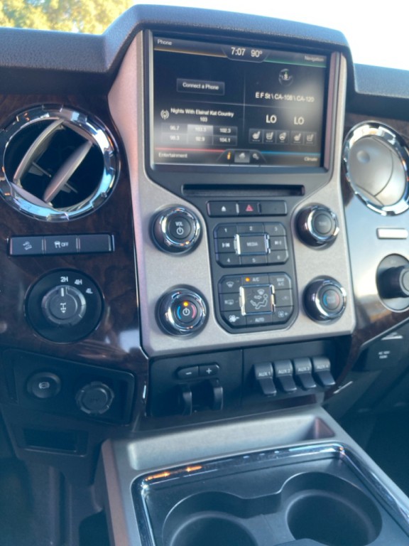 2015 Ford F-250 Image 14