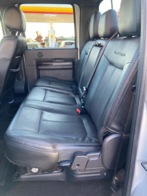 2015 Ford F-250 Image 17
