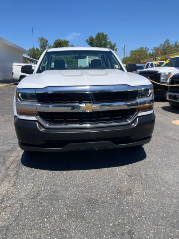 2017 Chevrolet Silverado 1500 Image 2