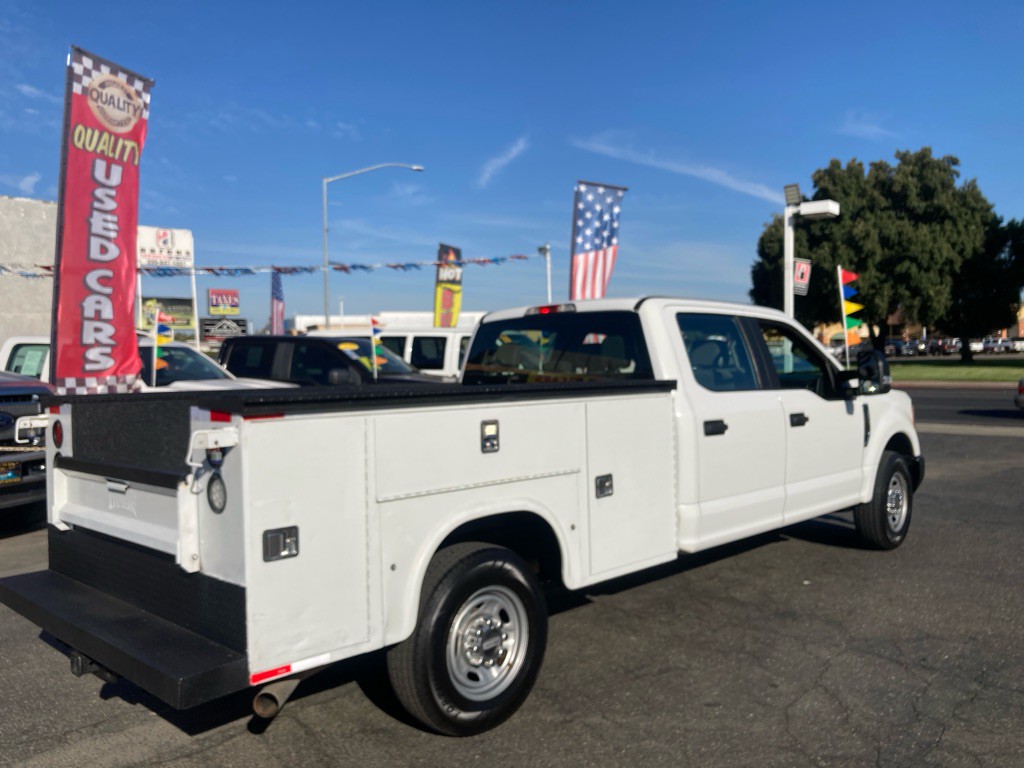 2017 Ford F-250 Image 4