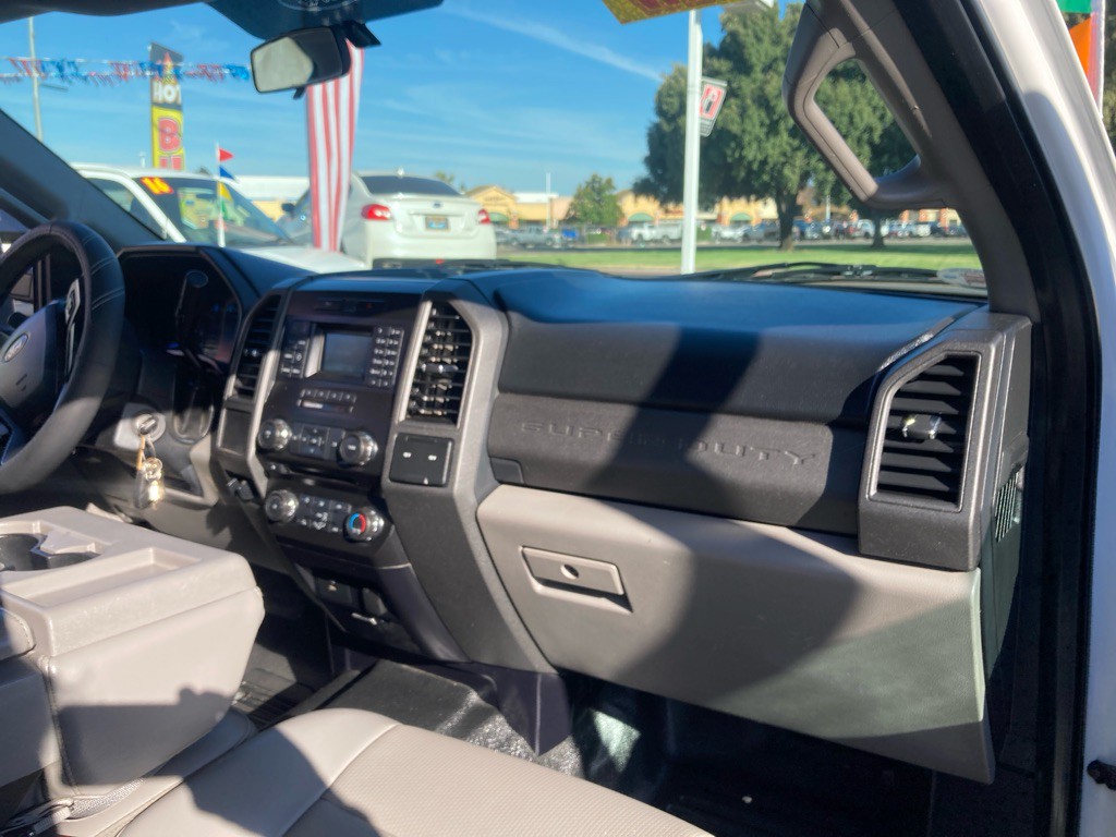 2017 Ford F-250 Image 15