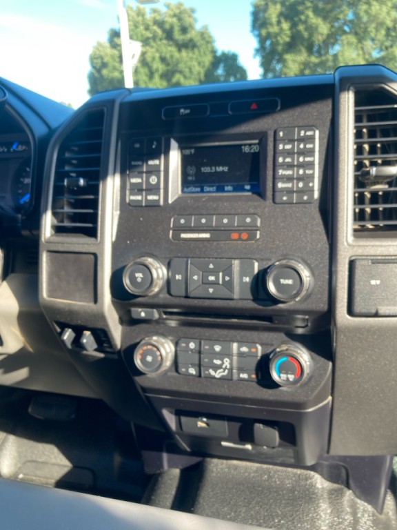 2017 Ford F-250 Image 16