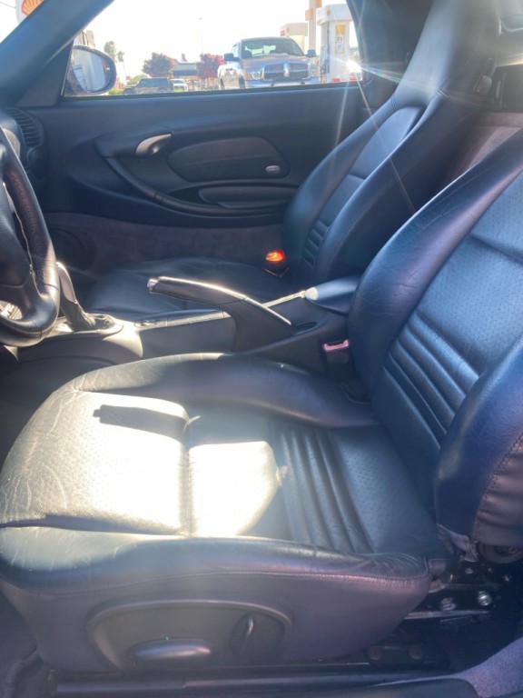 2002 Porsche Boxster Image 7