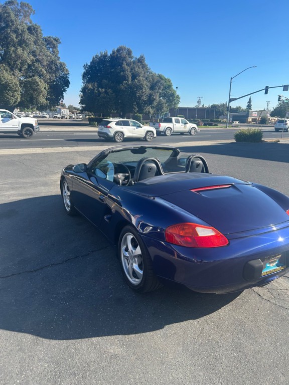 2002 Porsche Boxster Image 10