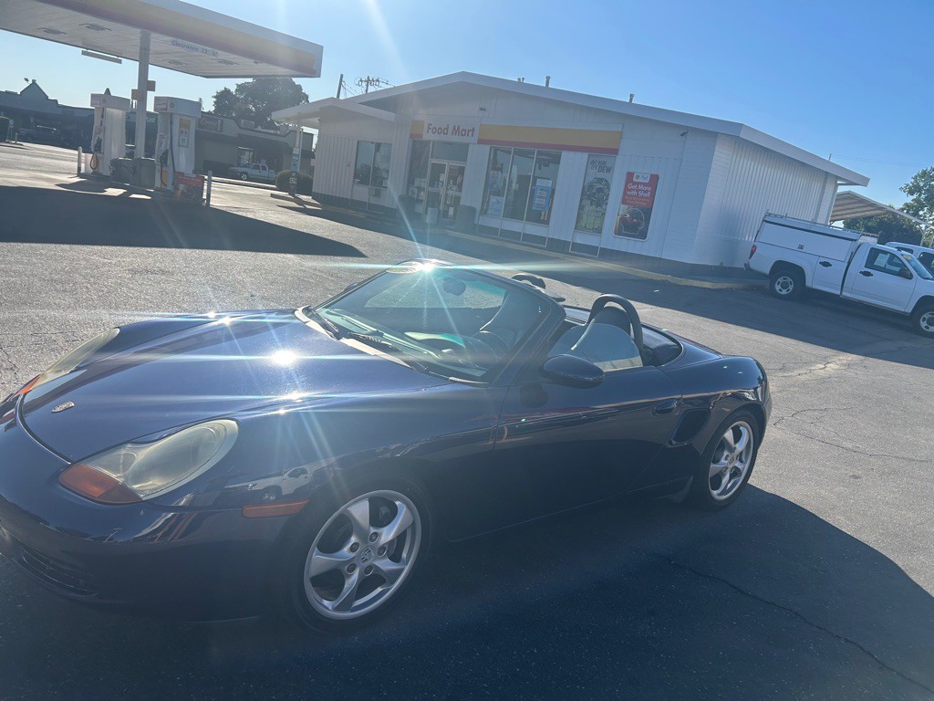 2002 Porsche Boxster Image 12