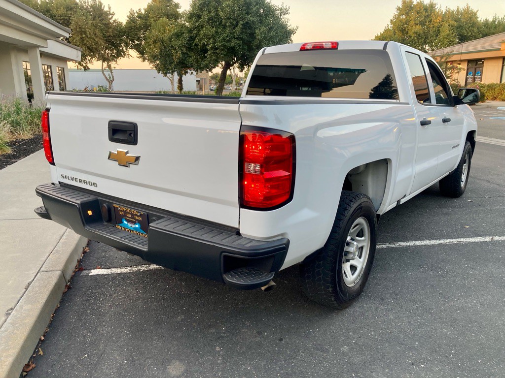 2018 Chevrolet Silverado 1500 Image 5