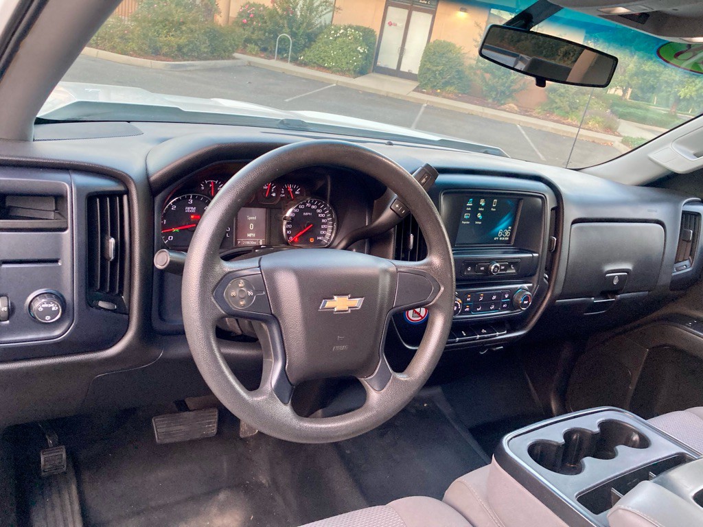 2018 Chevrolet Silverado 1500 Image 11