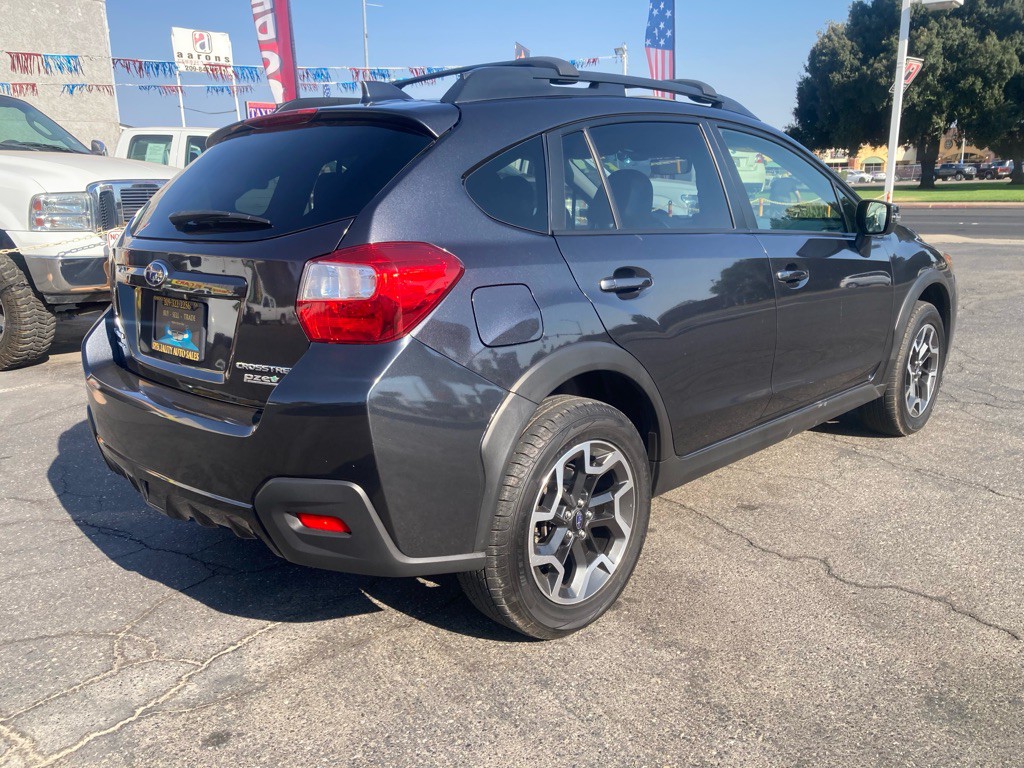 2017 Subaru Crosstrek Image 5