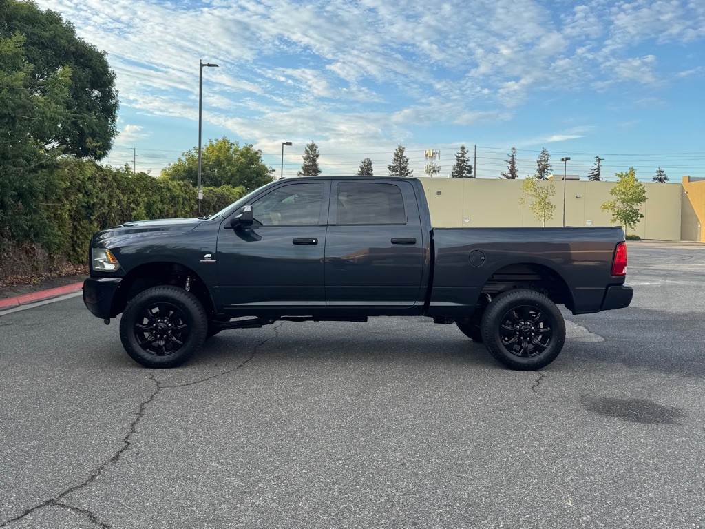 2016 RAM 2500 Image 5