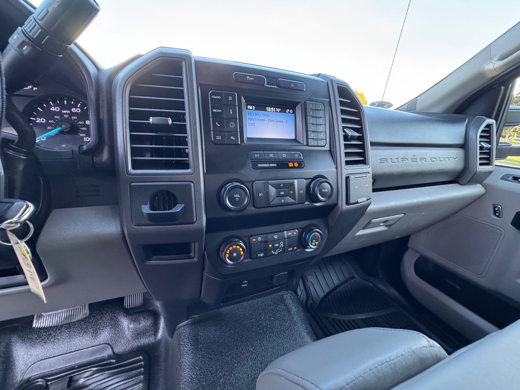 2020 Ford F-350 Image 24