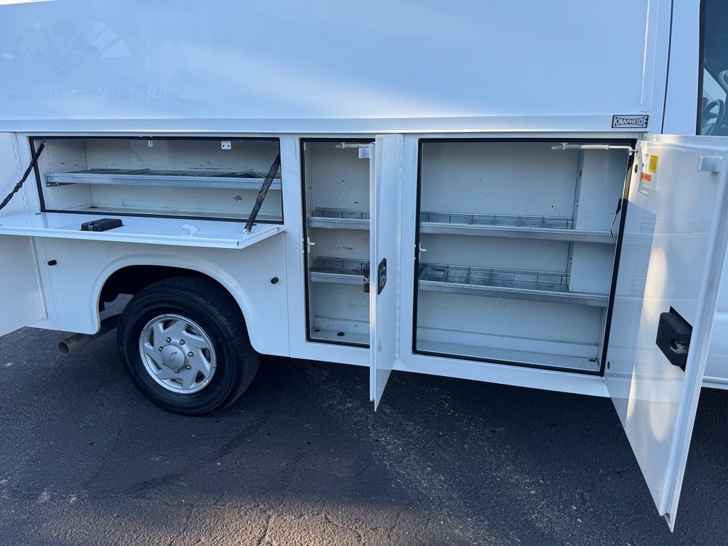 2016 Ford E-series Image 7