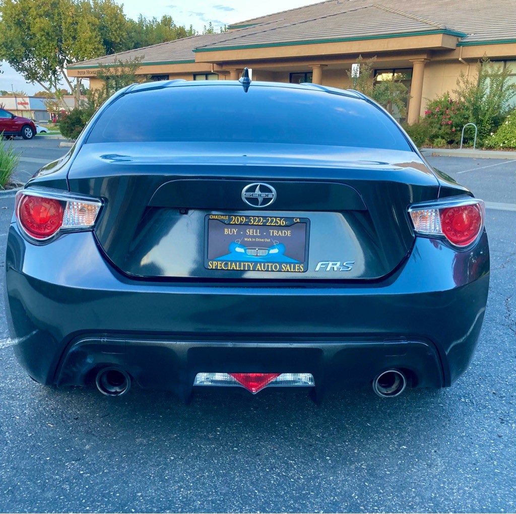 2016 Scion FR-S Image 4