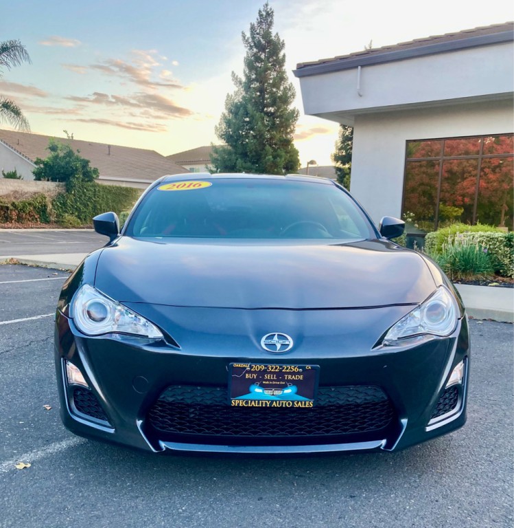 2016 Scion FR-S Image 8