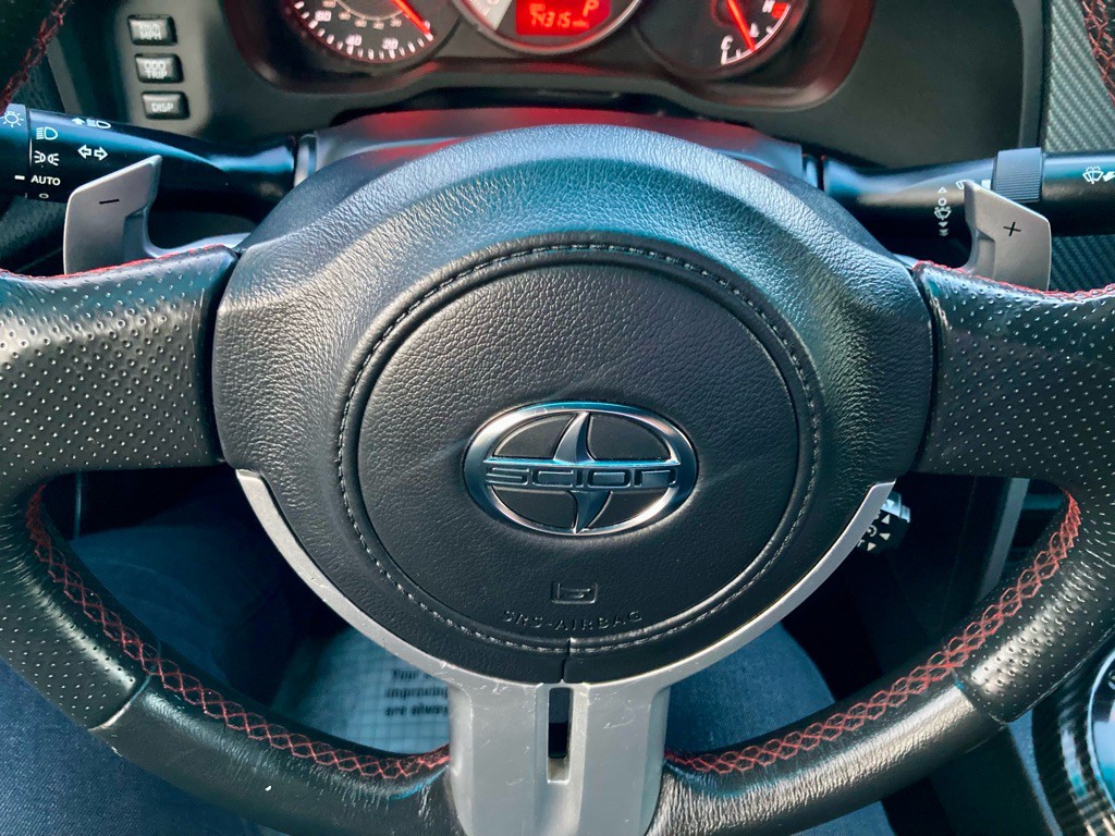 2016 Scion FR-S Image 18