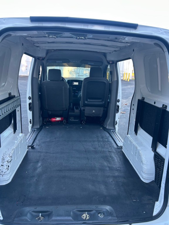 2017 Nissan NV200 Image 7