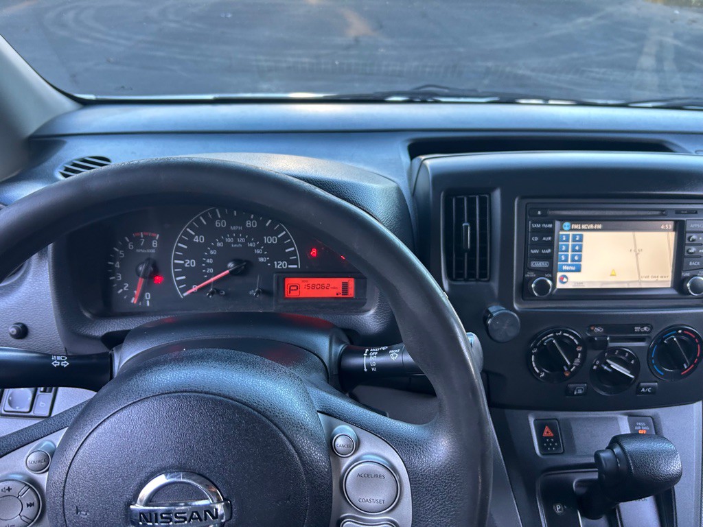 2017 Nissan NV200 Image 13