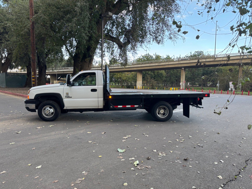 2007 Chevrolet Silverado 1500 Image 3