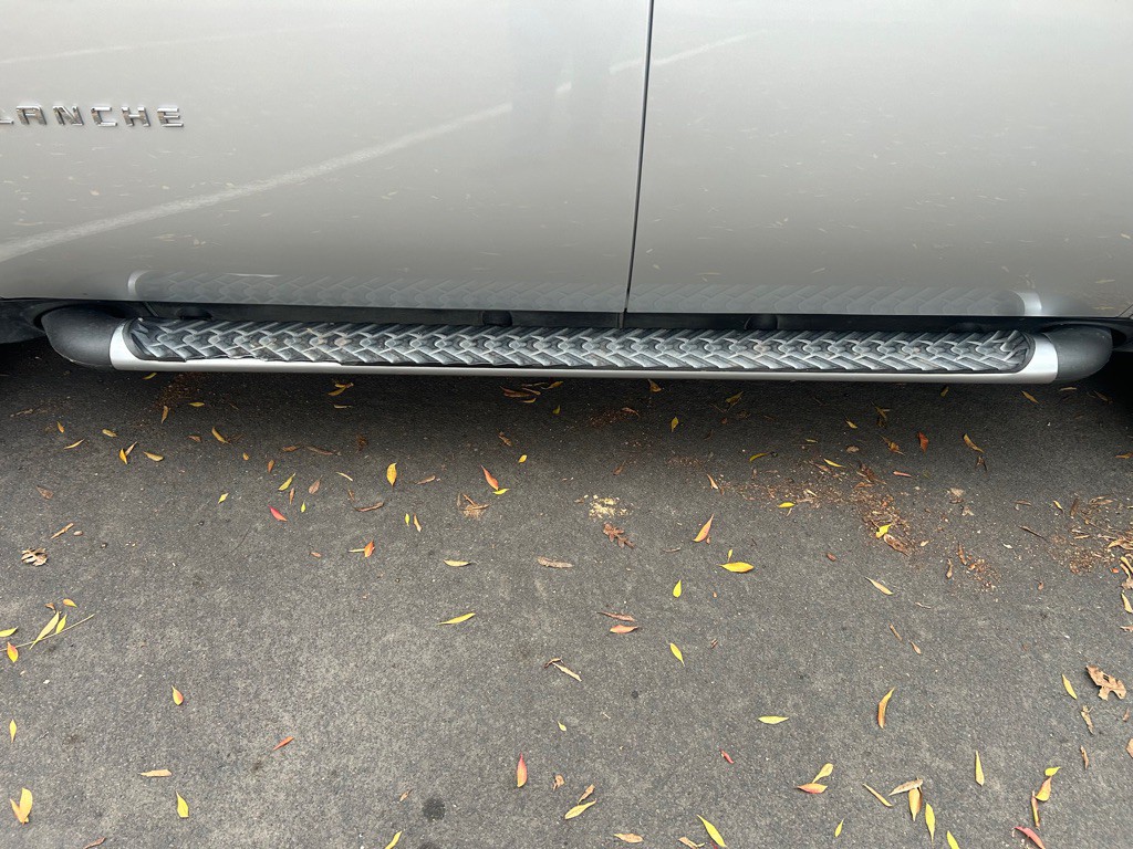 2013 Chevrolet Avalanche Image 11