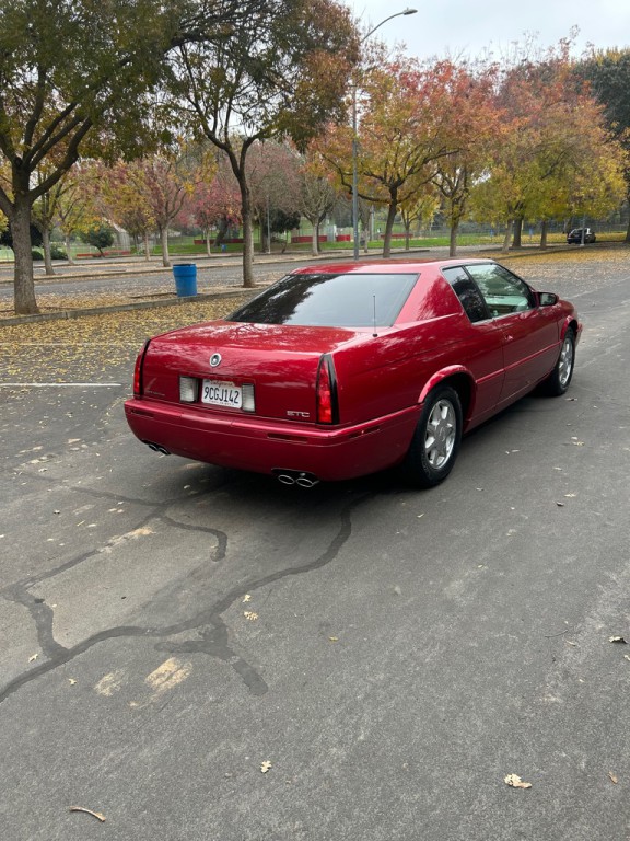 2001 Cadillac Eldorado Image 3