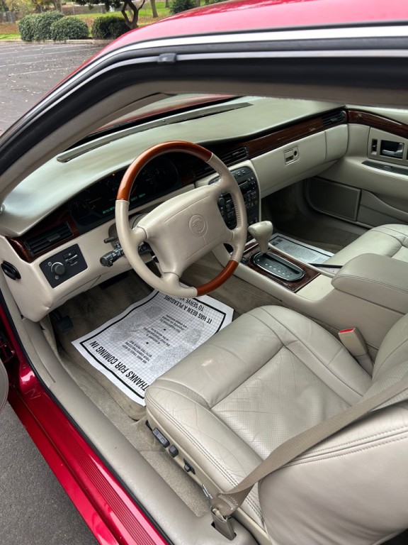 2001 Cadillac Eldorado Image 9