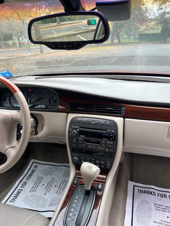 2001 Cadillac Eldorado Image 12