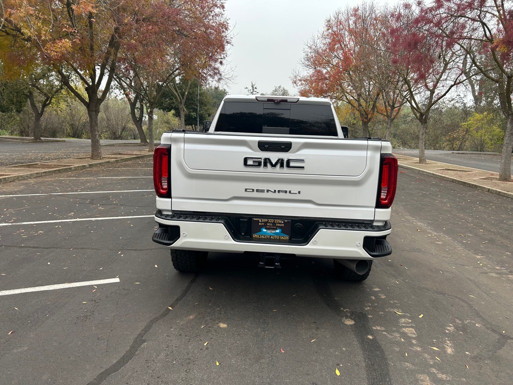 2020 GMC Sierra Image 4