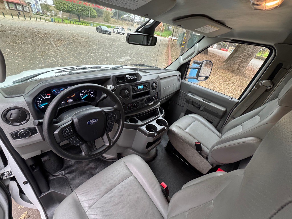 2022 Ford Econoline Image 7