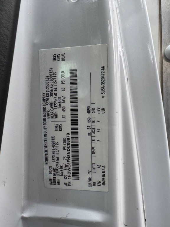 2022 Ford Econoline Image 15