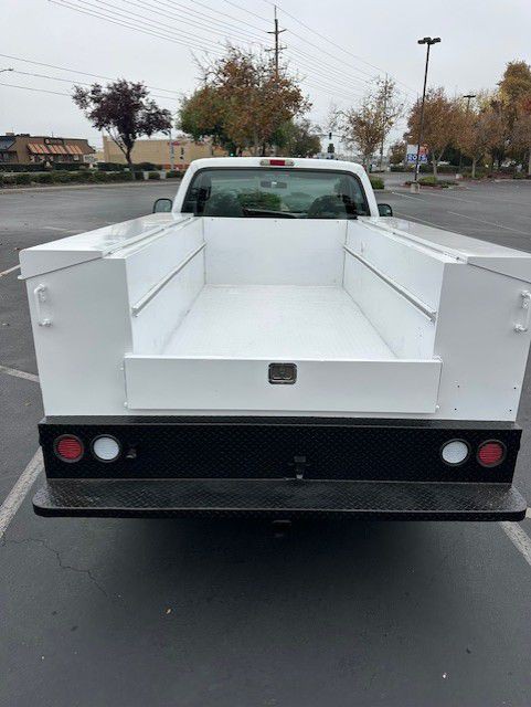 2005 Ford F-350 Image 8