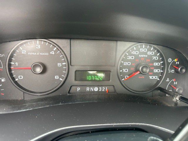 2005 Ford F-350 Image 12