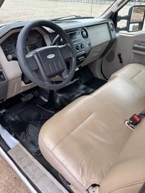 2008 Ford F-350 Image 12
