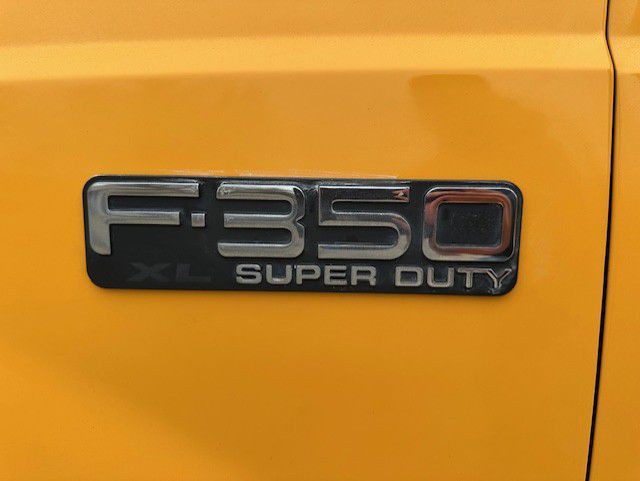 2001 Ford F-350 Image 5