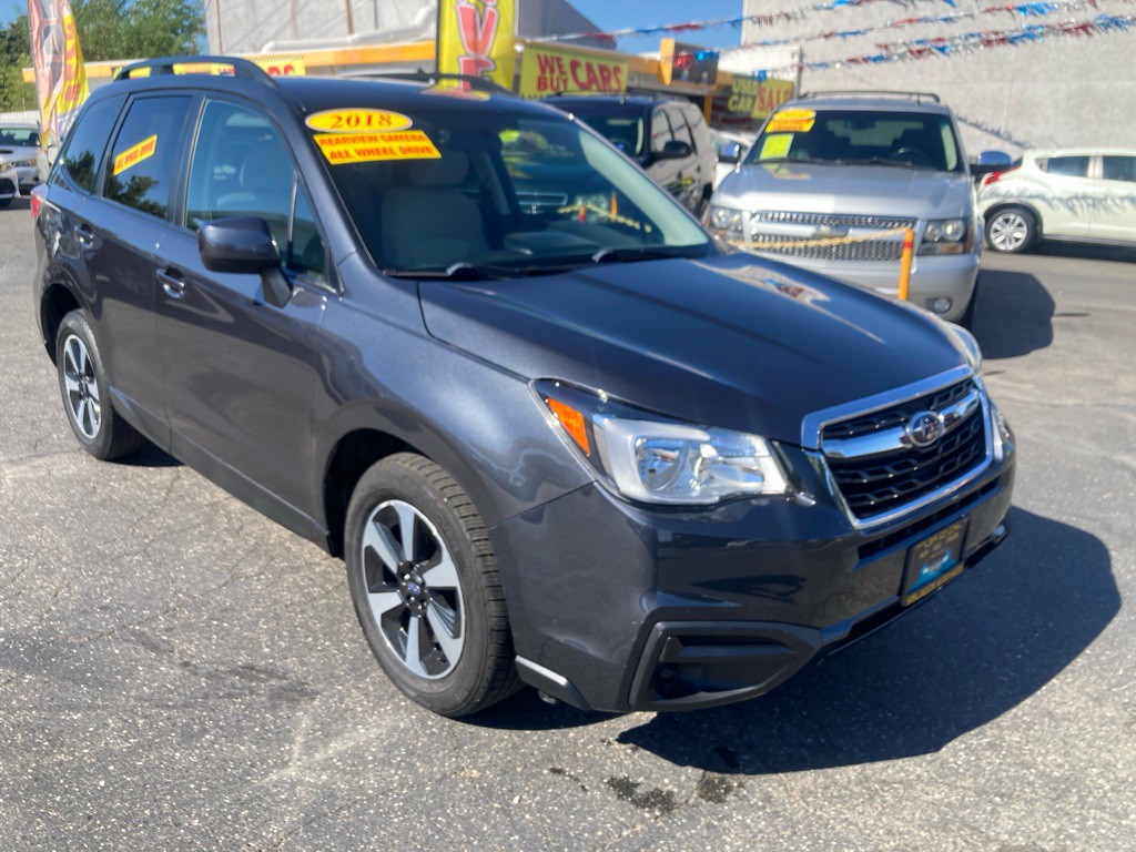 2018 Subaru Forester Image 1