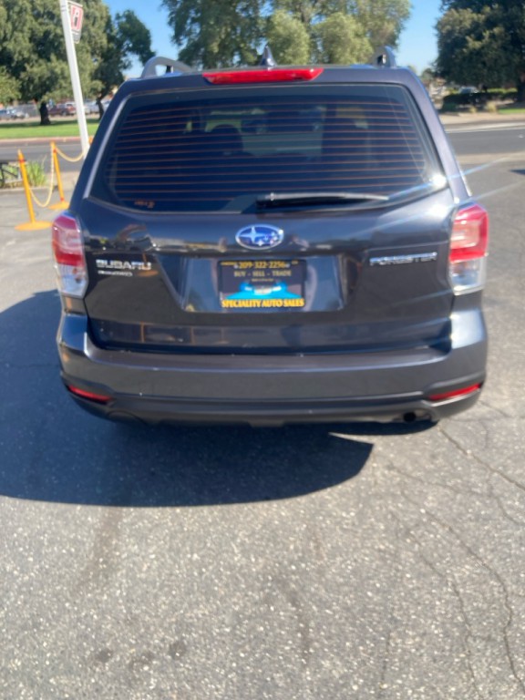 2018 Subaru Forester Image 6