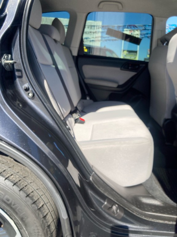 2018 Subaru Forester Image 13