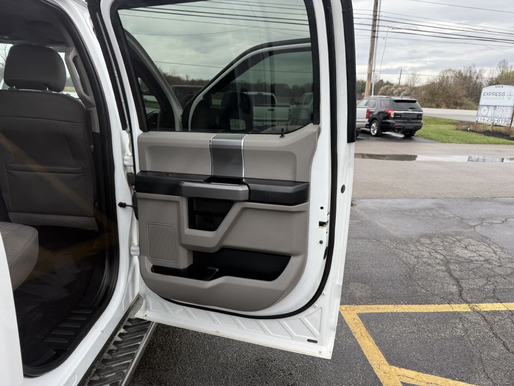 2015 Ford F-150 Image 9