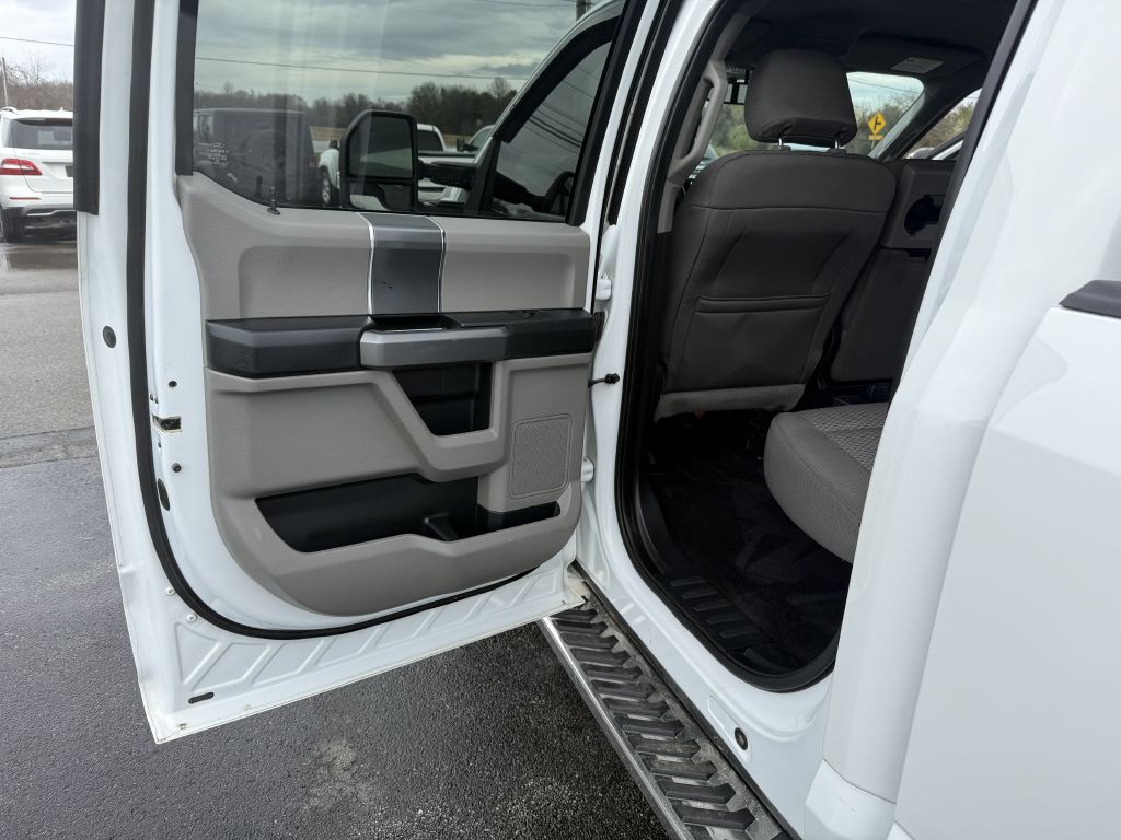 2015 Ford F-150 Image 29