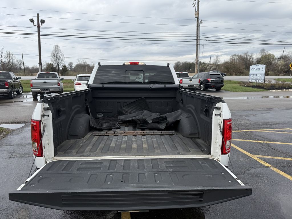 2015 Ford F-150 Image 32