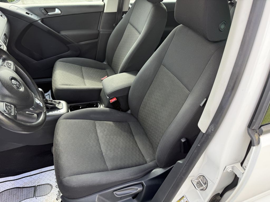 2013 Volkswagen Tiguan Image 6