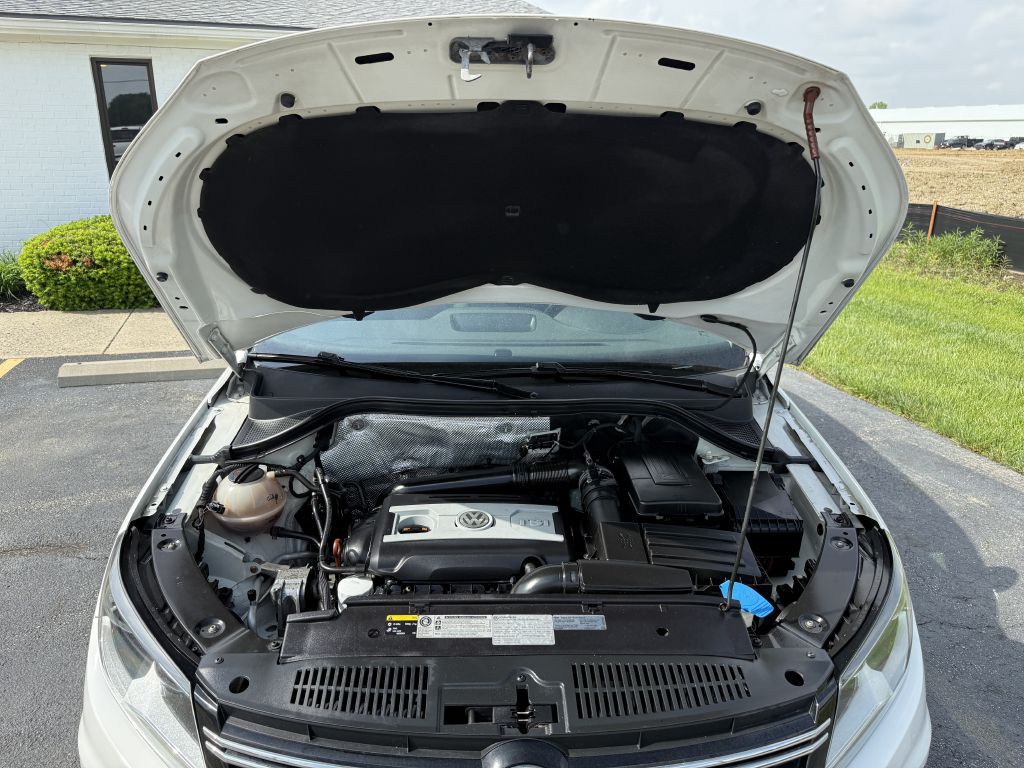 2013 Volkswagen Tiguan Image 20