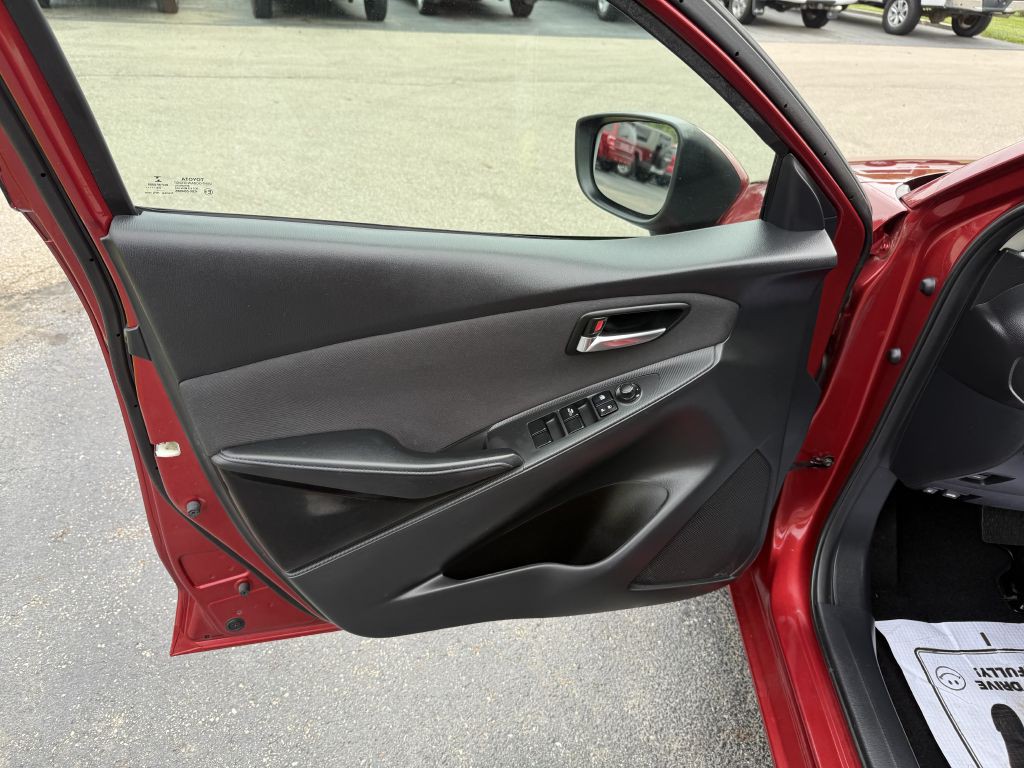 2016 Scion iA Image 14