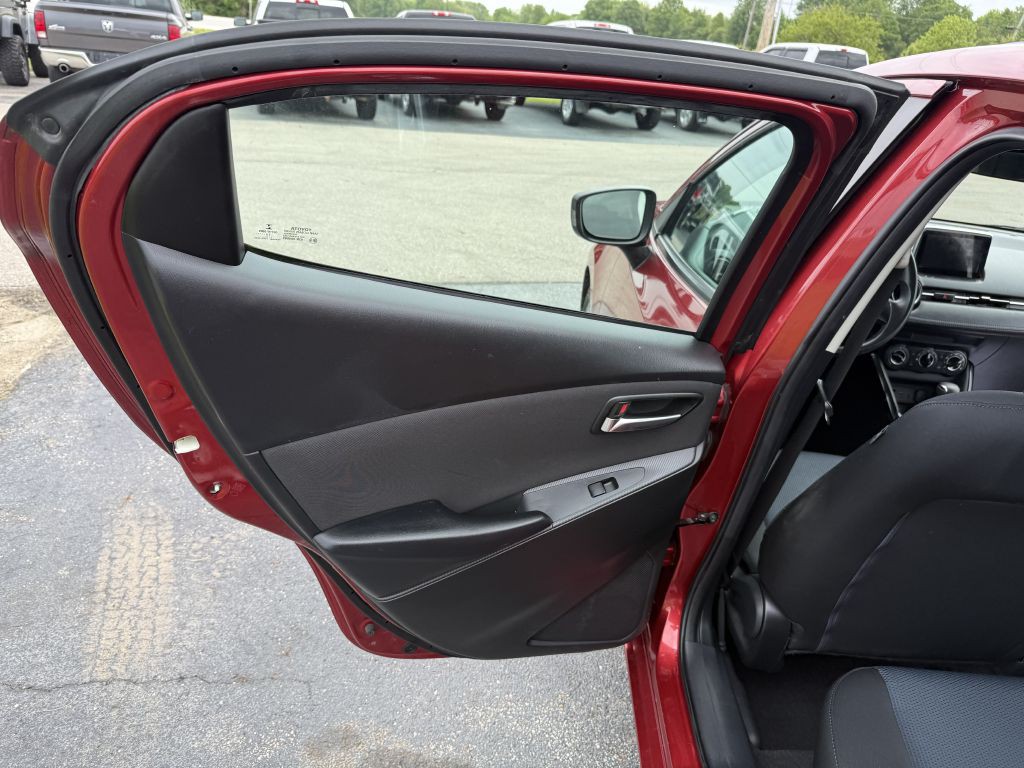 2016 Scion iA Image 15