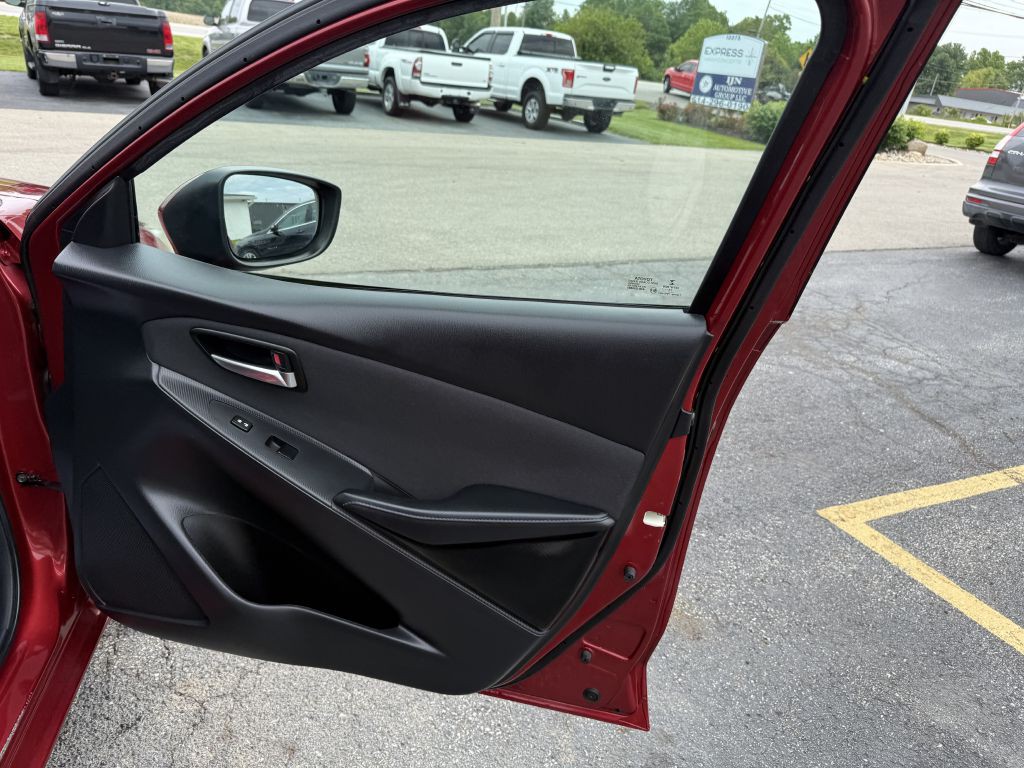 2016 Scion iA Image 17