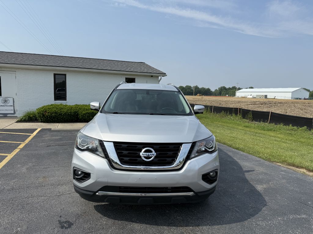 2017 Nissan Pathfinder Image 26
